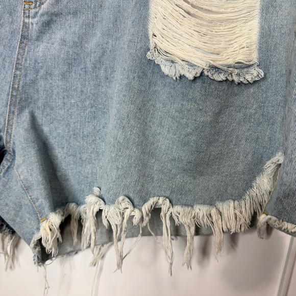 💎 Shein Distressed Denim Shorts Blue - Picture 8 of 10